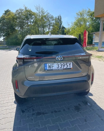 Toyota Yaris Cross cena 120000 przebieg: 18000, rok produkcji 2022 z Serock małe 596